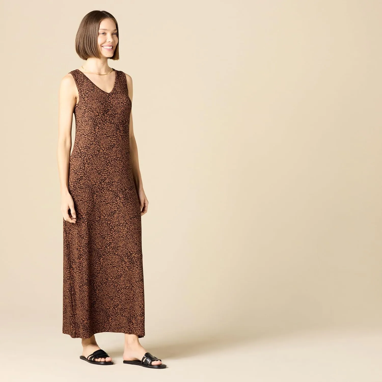 Amazon Essentials Women's Jersey V-Neck Tank Maxi Length Dress