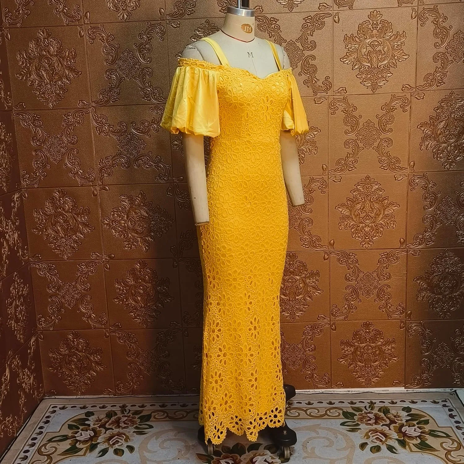 Cololura Elegant Plus Size Lantern Sleeve Hollow Bodycon Formal Gown Maxi Dress
