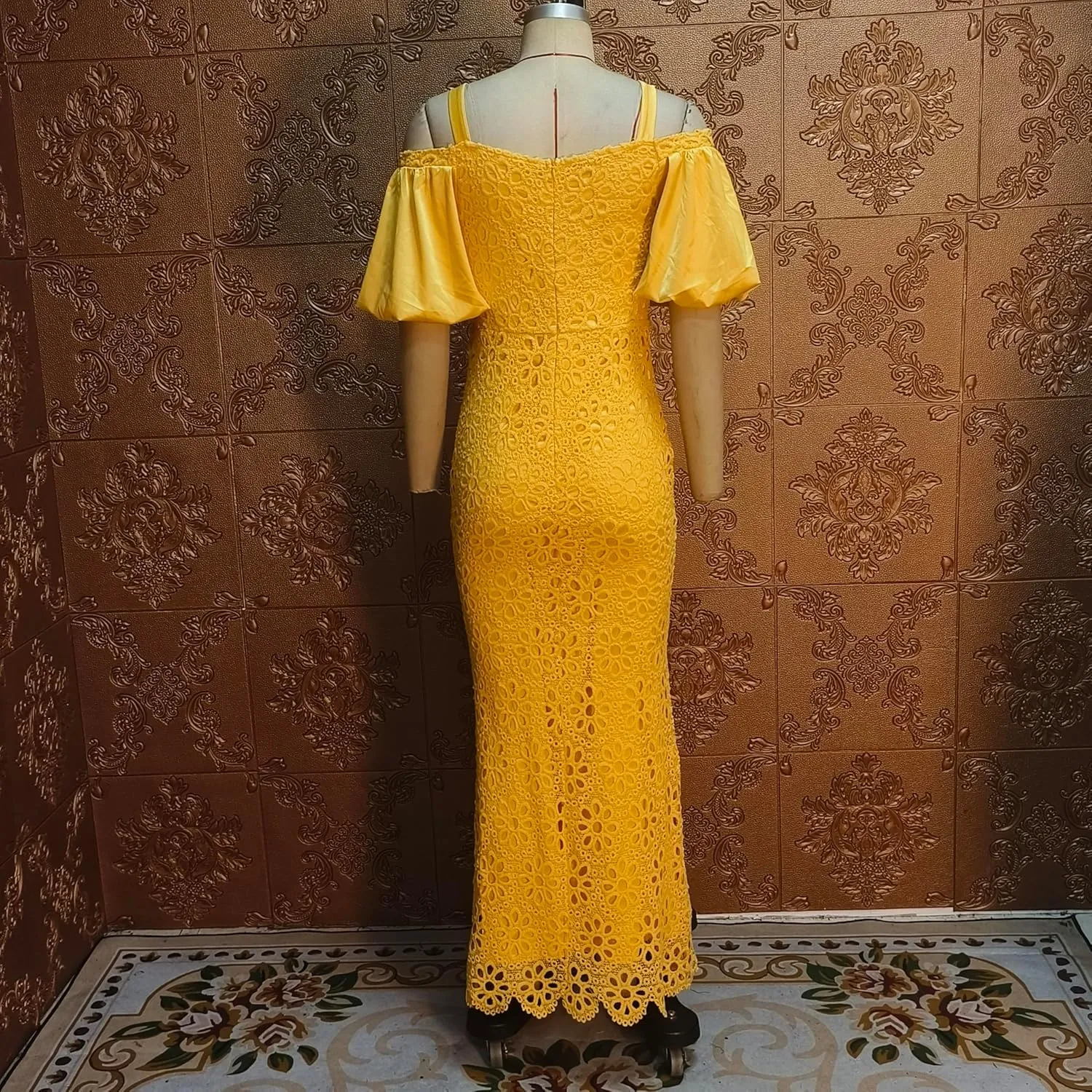 Cololura Elegant Plus Size Lantern Sleeve Hollow Bodycon Formal Gown Maxi Dress