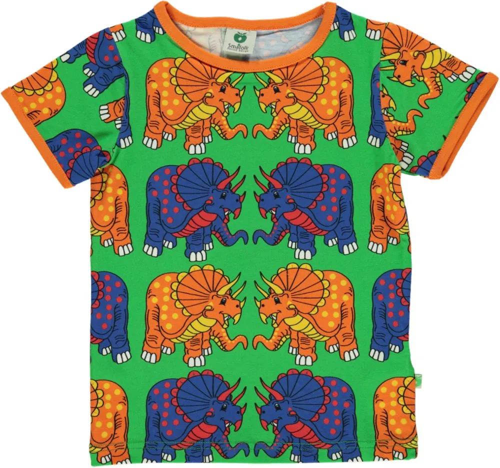 T-shirt with dinosaurs