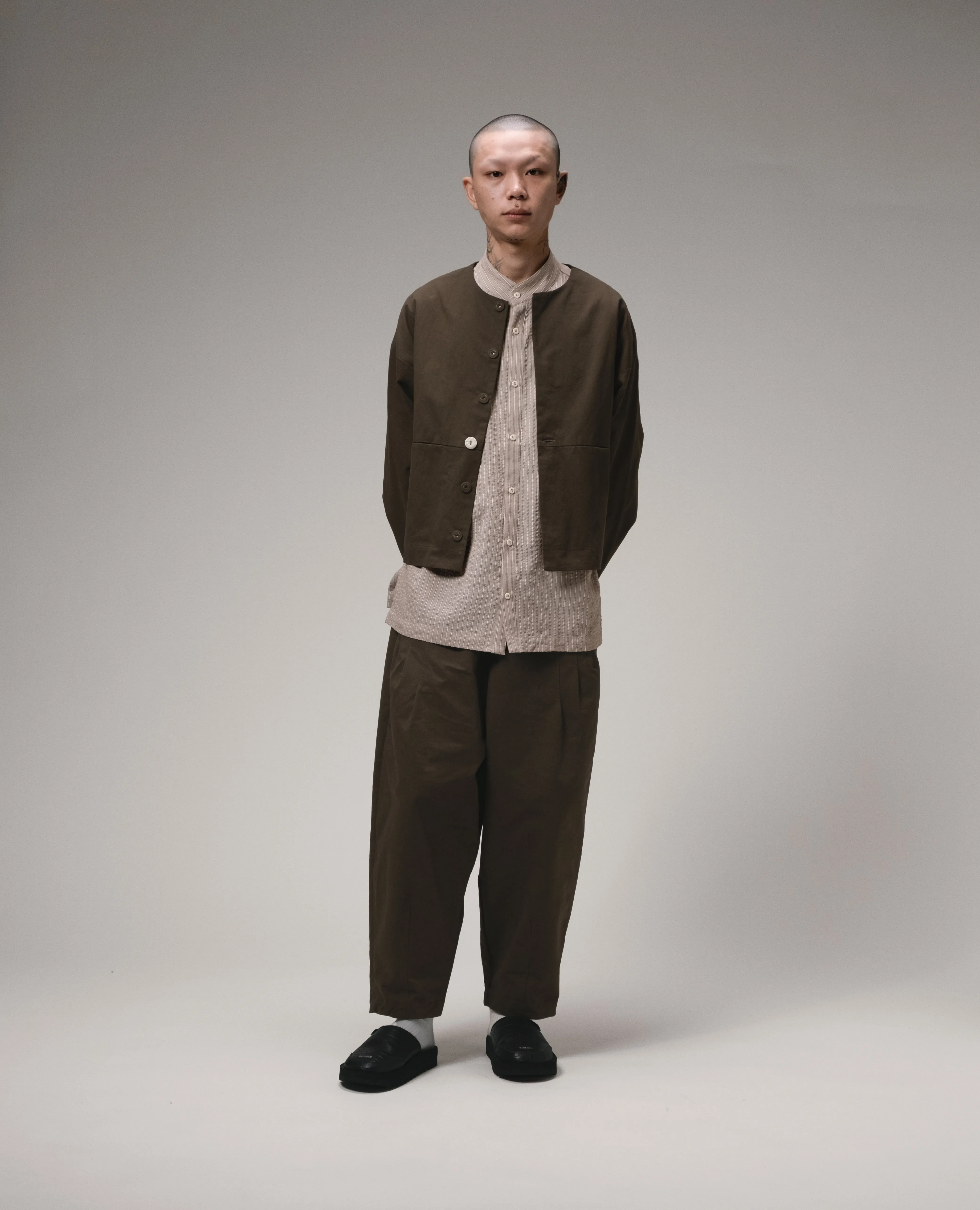 Unisex: The Cropped Jacket (Olive)